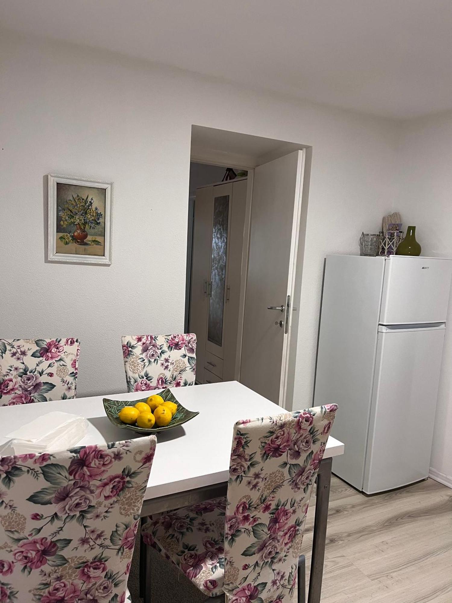 Apartman Nermin โมสตาร์ ภายนอก รูปภาพ