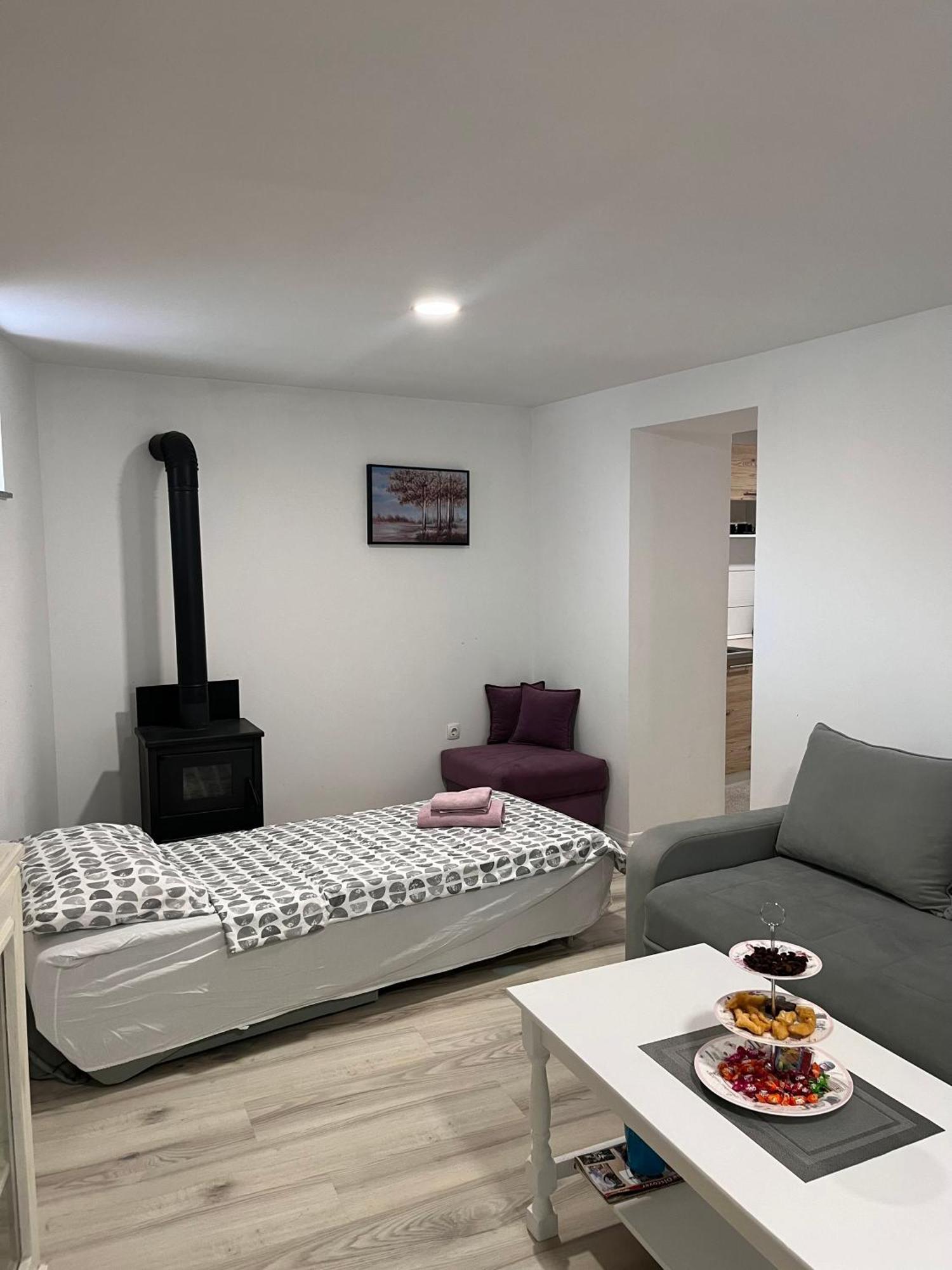 Apartman Nermin โมสตาร์ ภายนอก รูปภาพ
